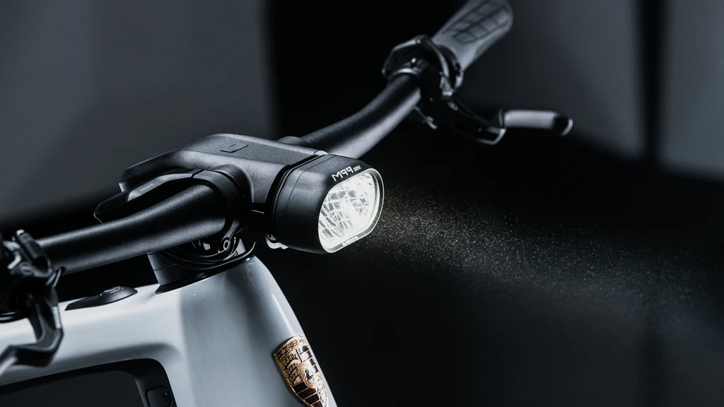 Monkeylink Salg 4 Monkeylink Salg -Monkeylink Salg U M99MIPC K MBLK AC